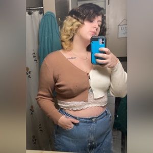 Meet your Posher, Ria